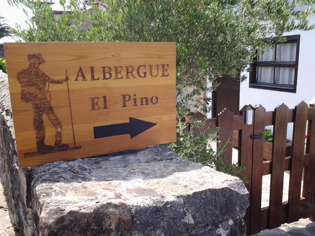 Alojamiento El Pino Cóbreces エクステリア 写真